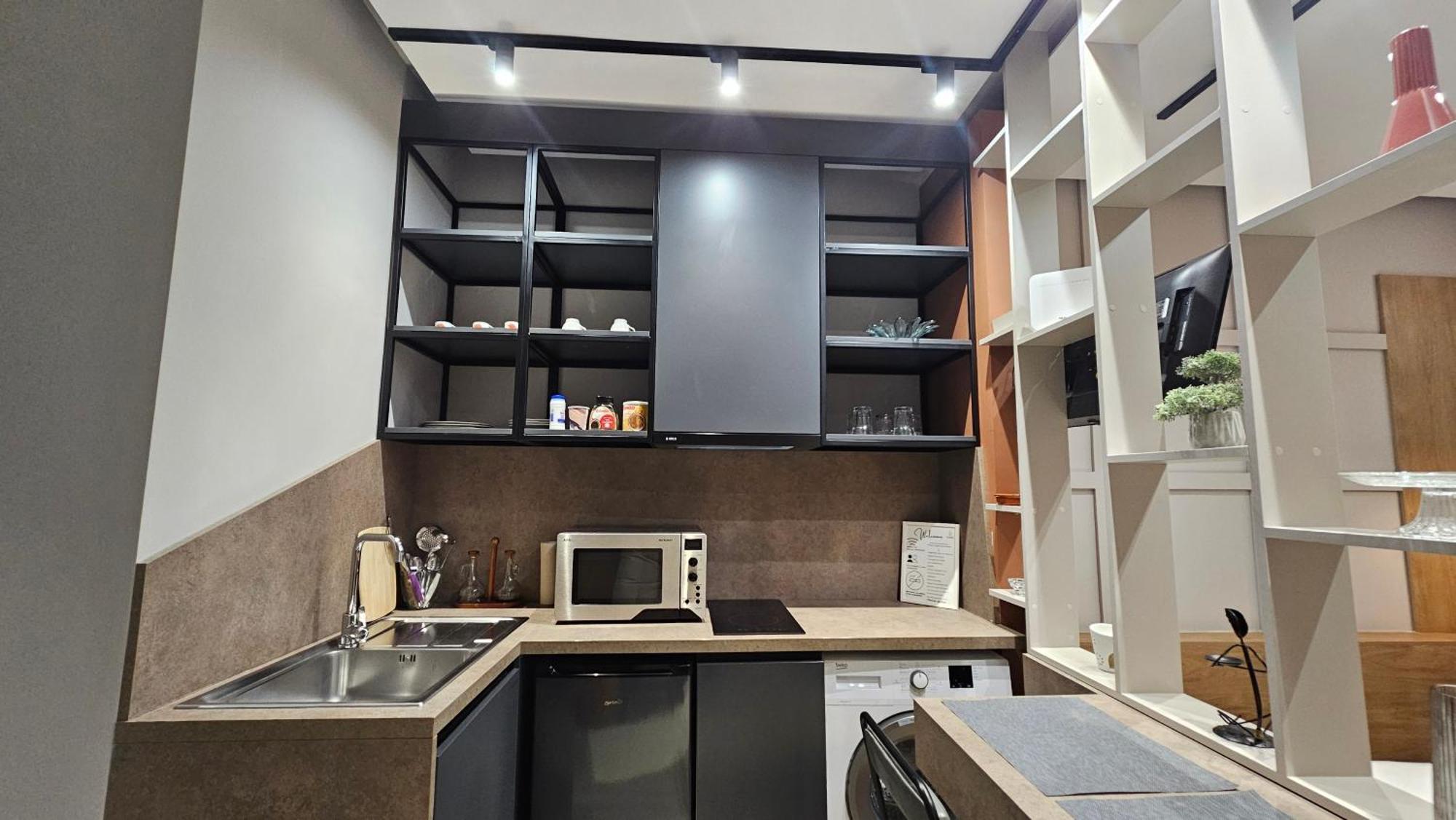Tam Center Studio Apartment Next To Blloku No2 Tirana Exterior photo