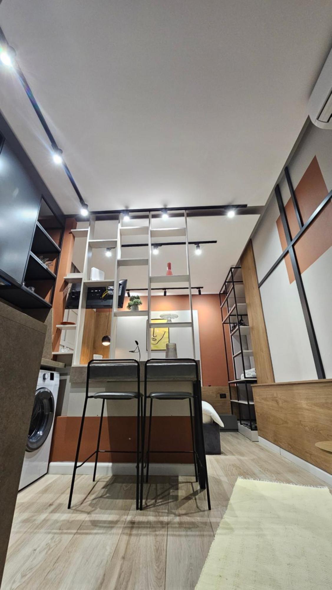 Tam Center Studio Apartment Next To Blloku No2 Tirana Exterior photo
