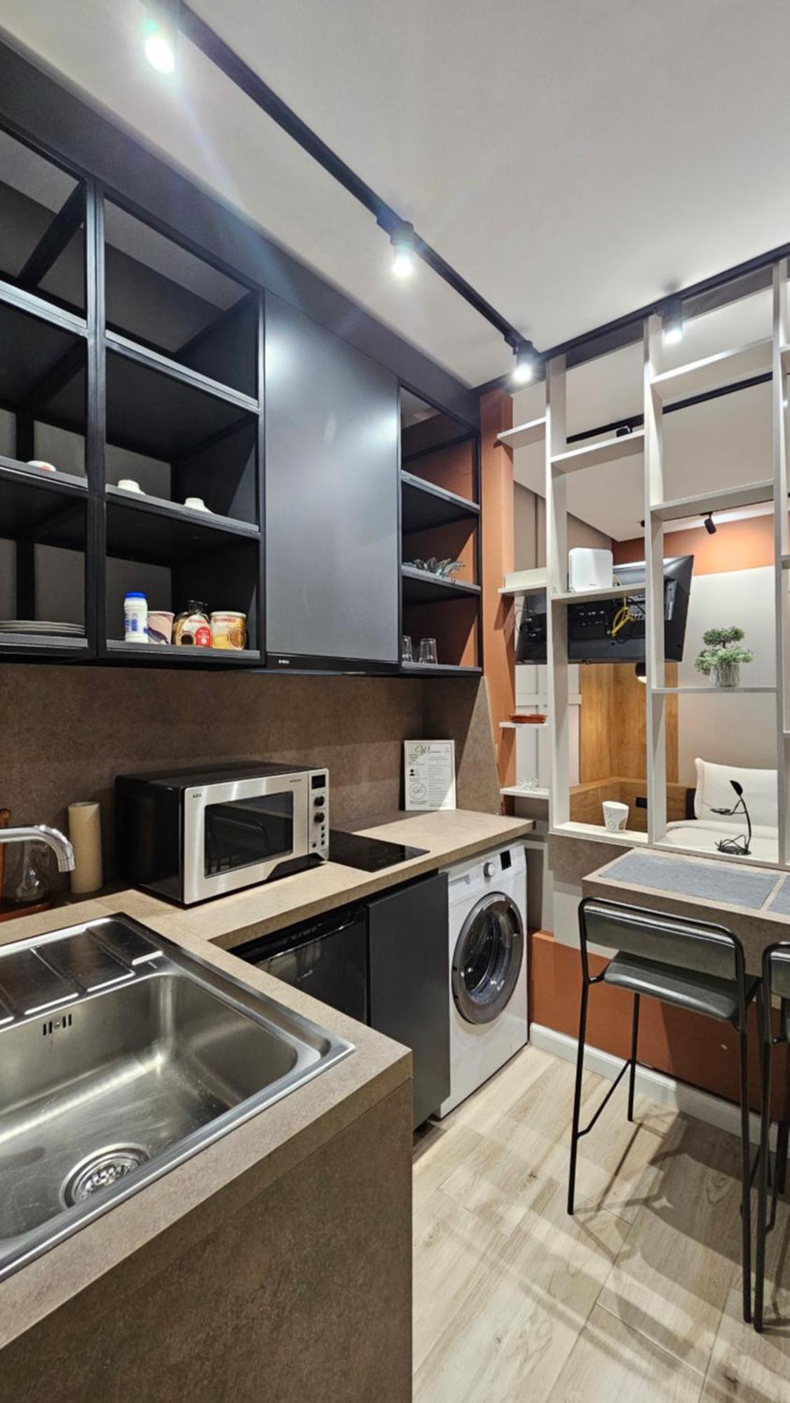 Tam Serviced Studio Apartments Next To Blloku Tirana Exterior photo