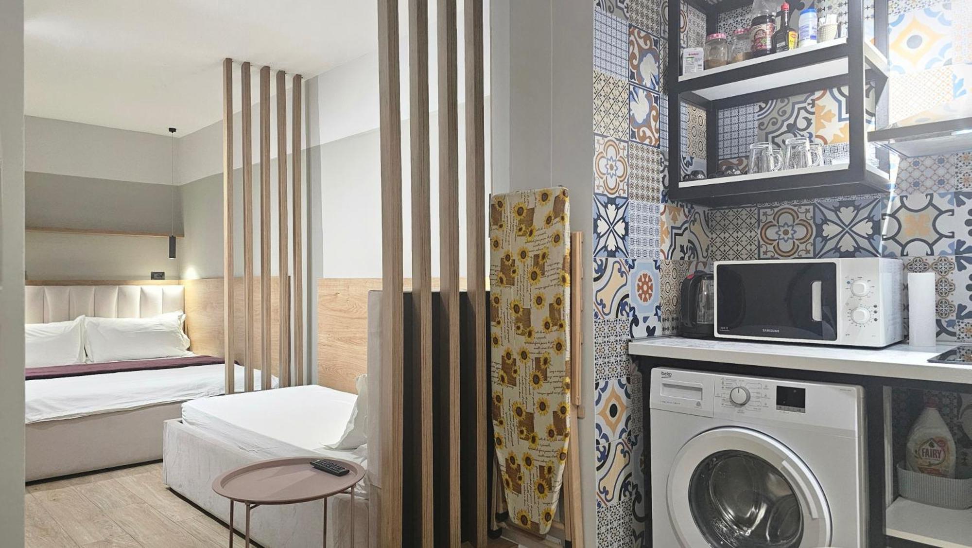 Tam Center Studio Apartment Next To Blloku No2 Tirana Exterior photo